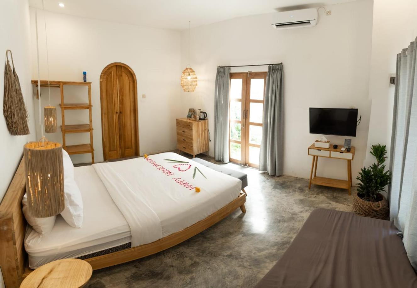 Betah Homestay Banyuwangi Баньюванги Экстерьер фото